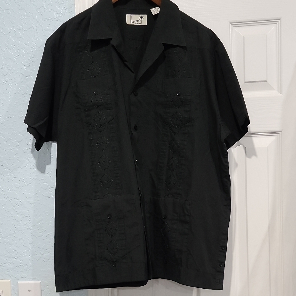 USED Havana Shirt Co. Blk Embroidered Pleated Short Sleeve Guayabera Shirt Sz: L